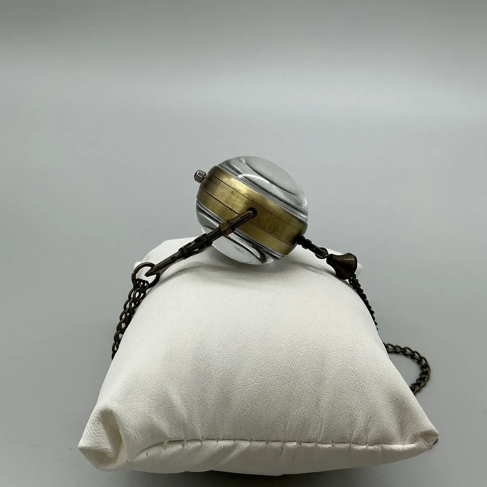 Globe Pendant Necklace Watch Women 32mm Beige Brass Tassel Chain New Battery